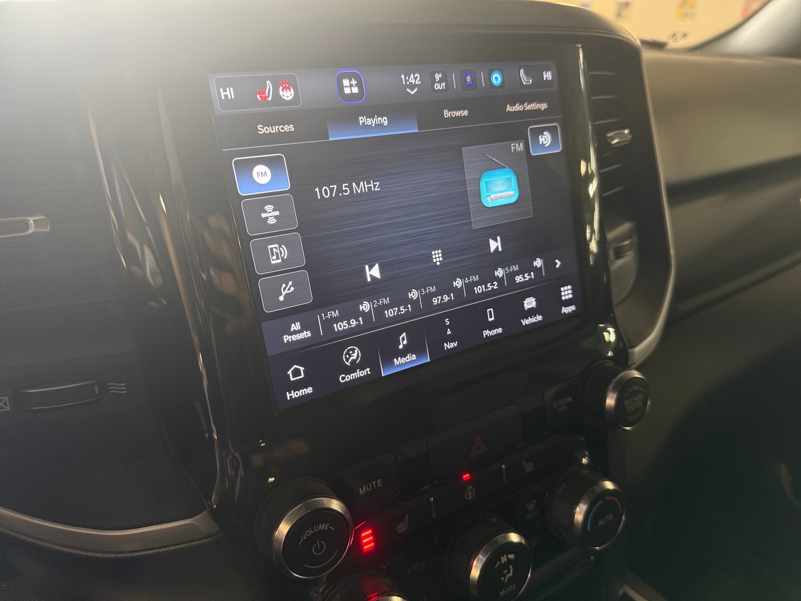 Thumbnail: 2023 RAM 1500 - 4