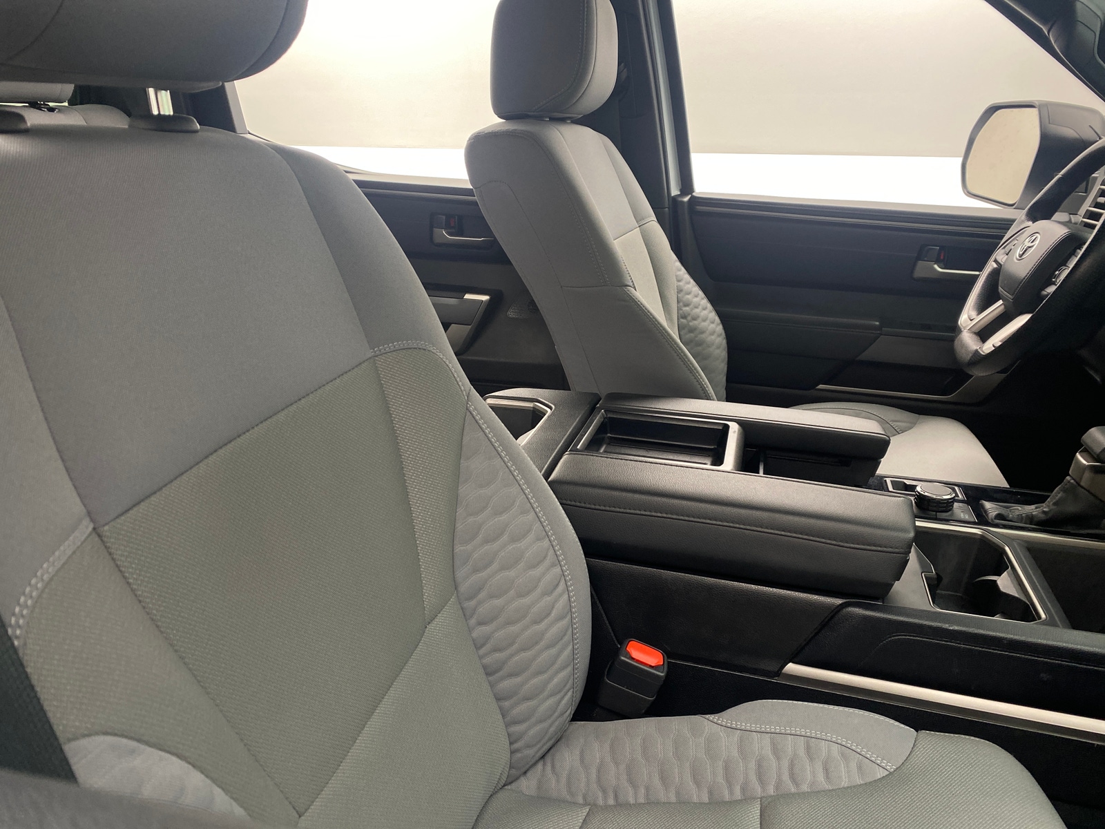 Thumbnail: 2025 Toyota Tundra - 2