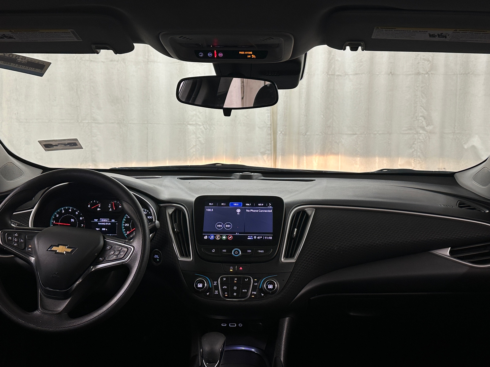 Thumbnail: 2024 Chevrolet Malibu - 3