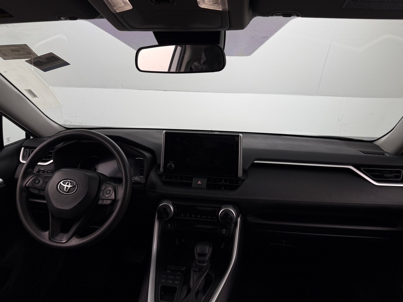 Thumbnail: 2024 Toyota RAV4 - 3