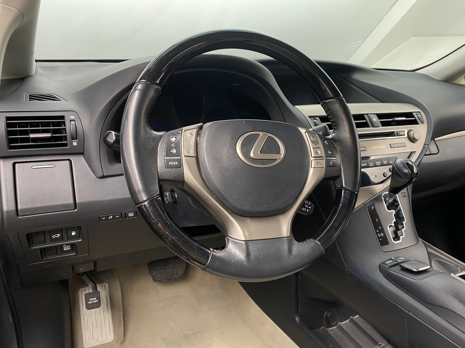 Thumbnail: 2014 Lexus RX - 5