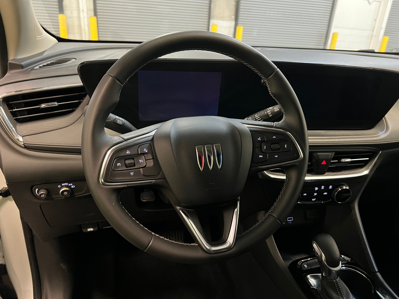 Thumbnail: 2025 Buick Encore GX - 4