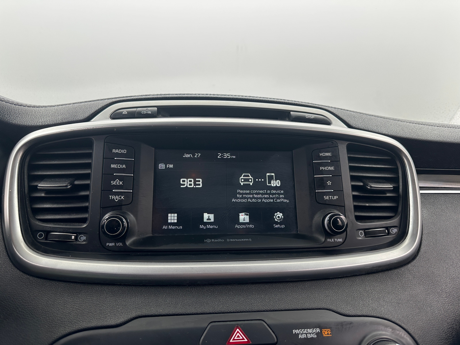 Thumbnail: 2019 Kia Sorento - 4