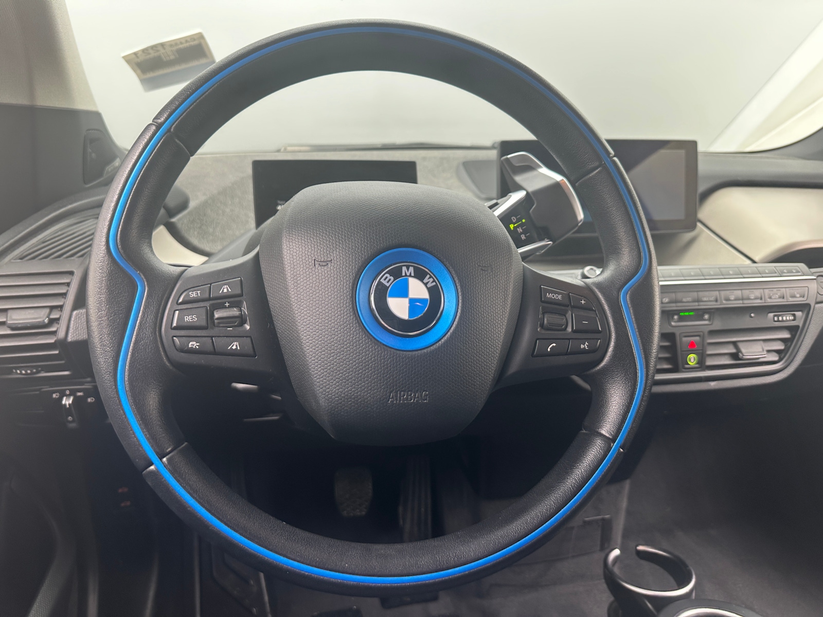 Thumbnail: 2019 BMW i3 - 5
