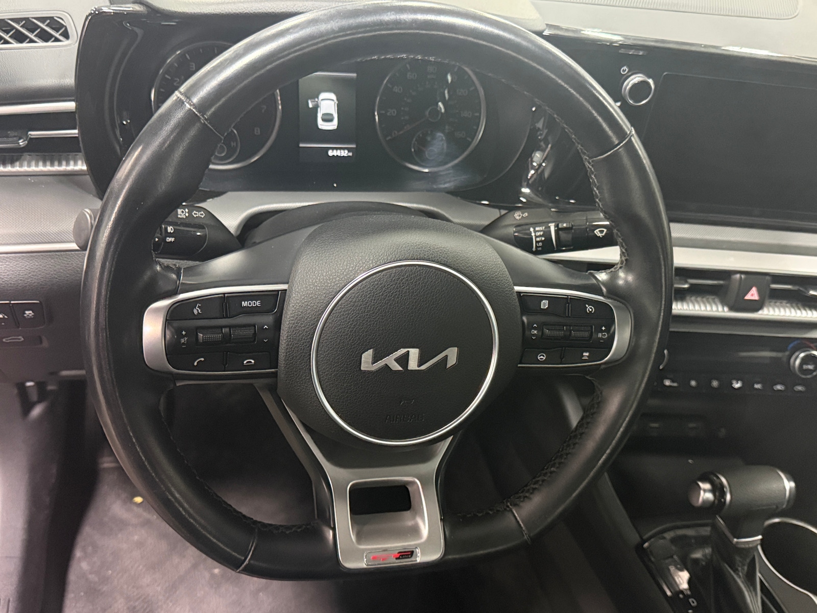 Thumbnail: 2022 Kia K5 - 4