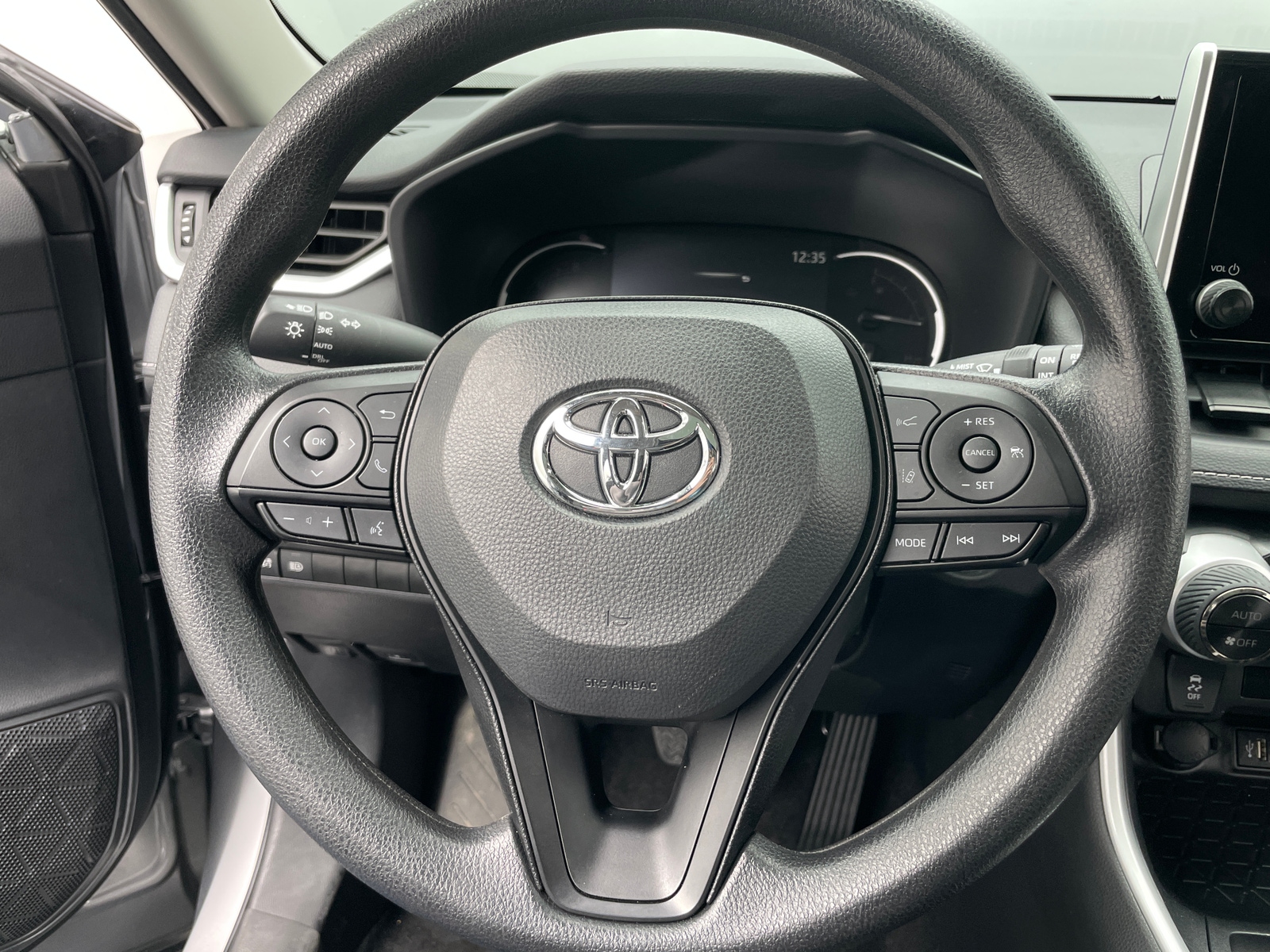 Thumbnail: 2025 Toyota RAV4 - 5