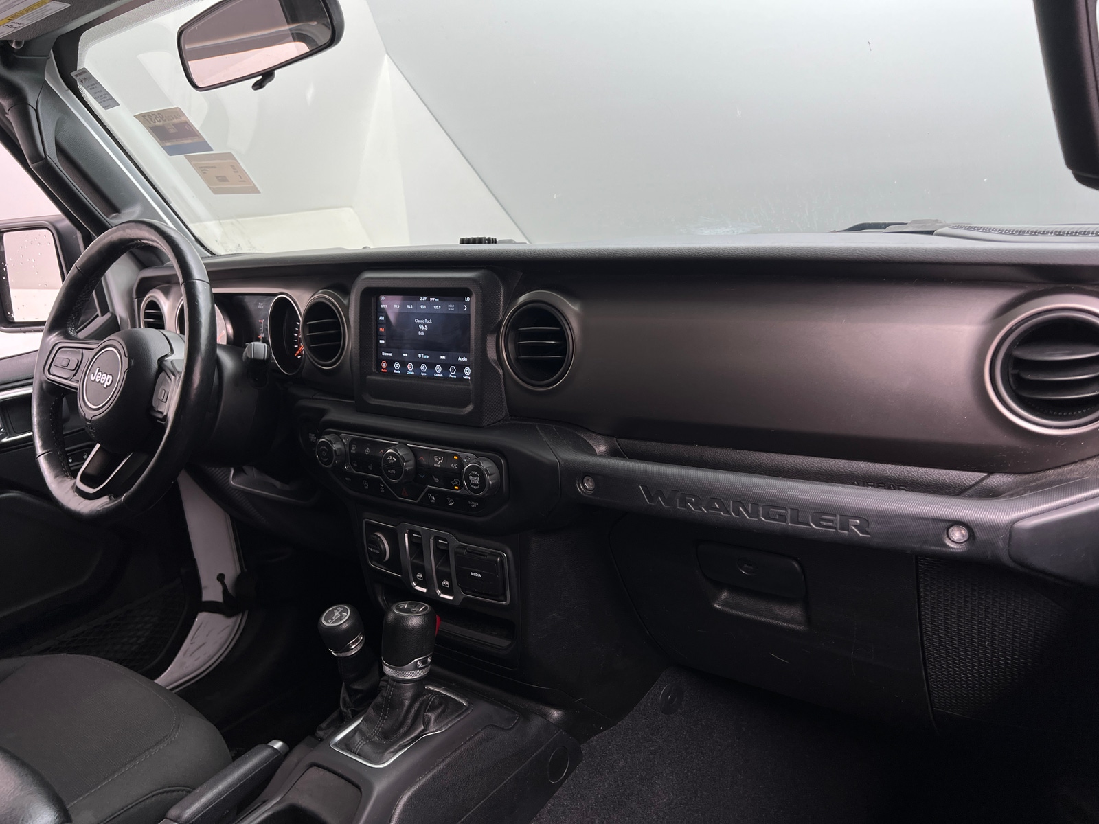 Thumbnail: 2020 Jeep Wrangler - 3