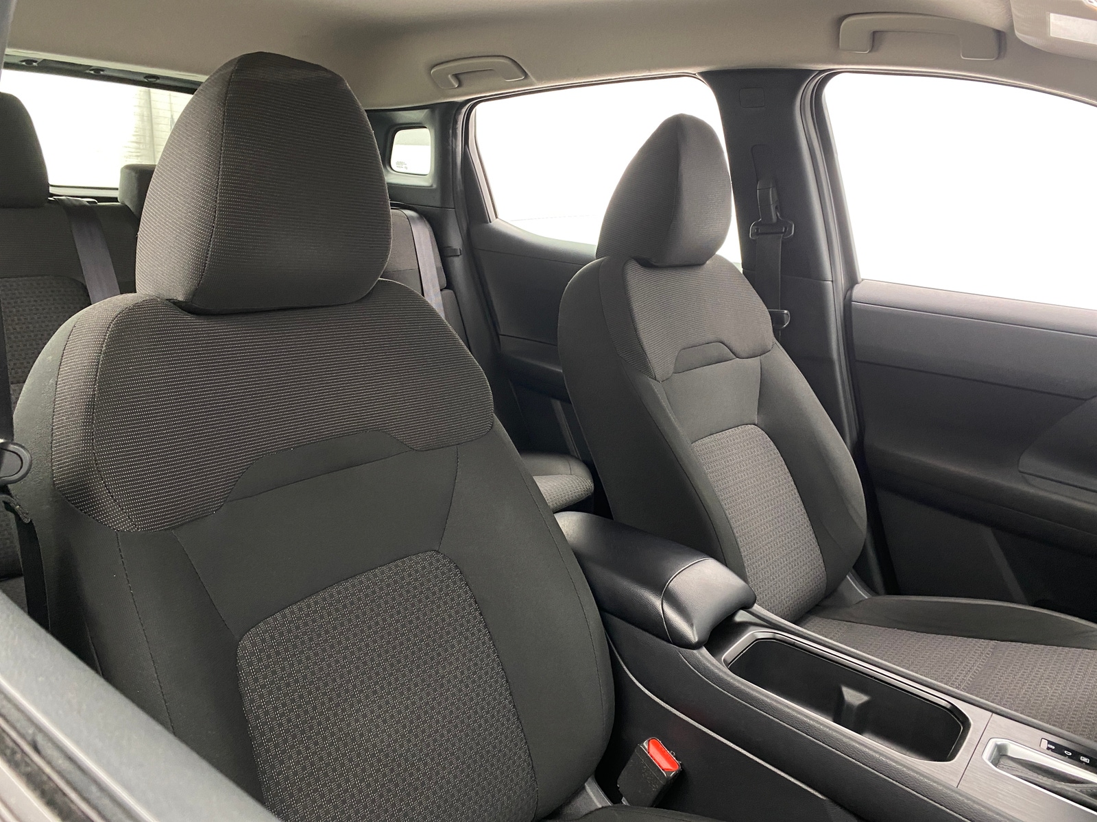 Thumbnail: 2025 Nissan Kicks - 2