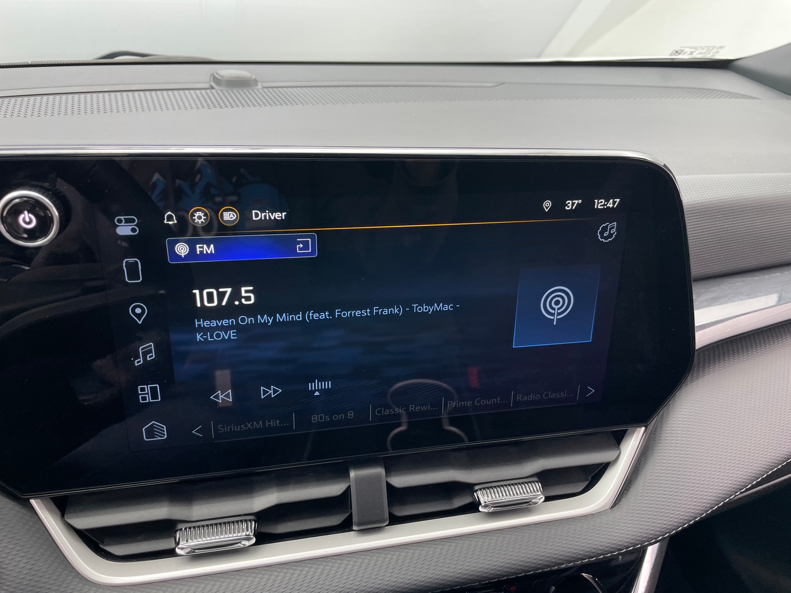 Thumbnail: 2025 Chevrolet Equinox - 4