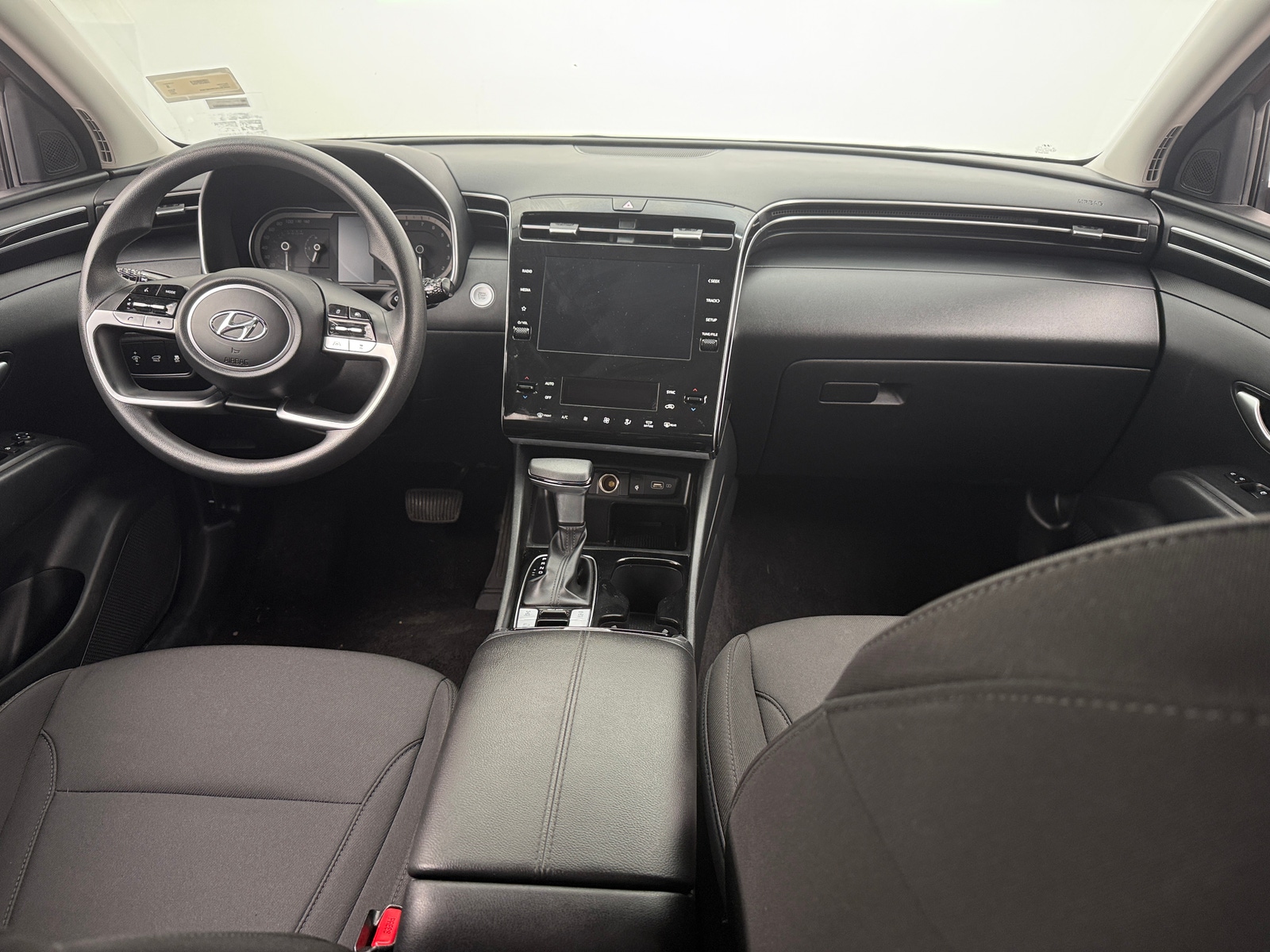 Thumbnail: 2024 Hyundai Tucson - 3