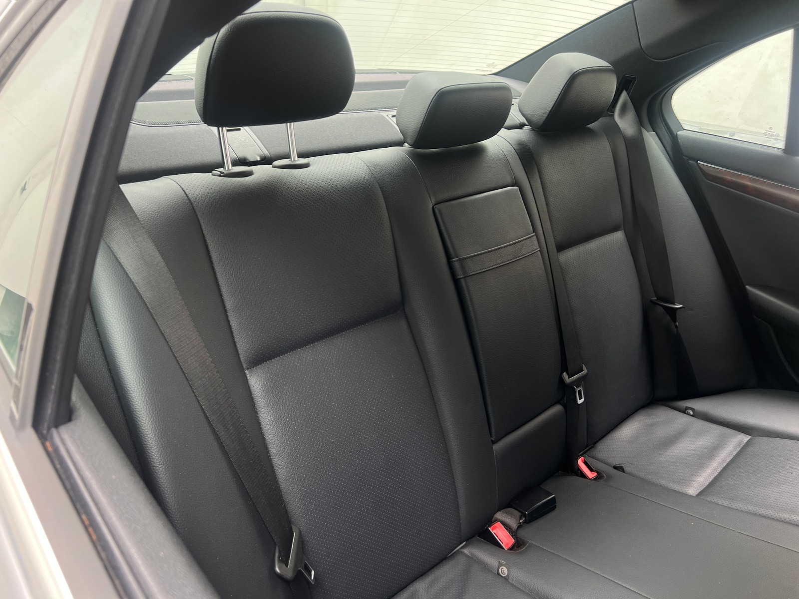 Thumbnail: 2010 Mercedes-Benz C-Class - 5