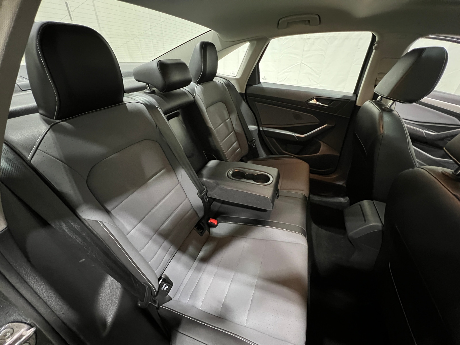 Thumbnail: 2025 Volkswagen Jetta - 5