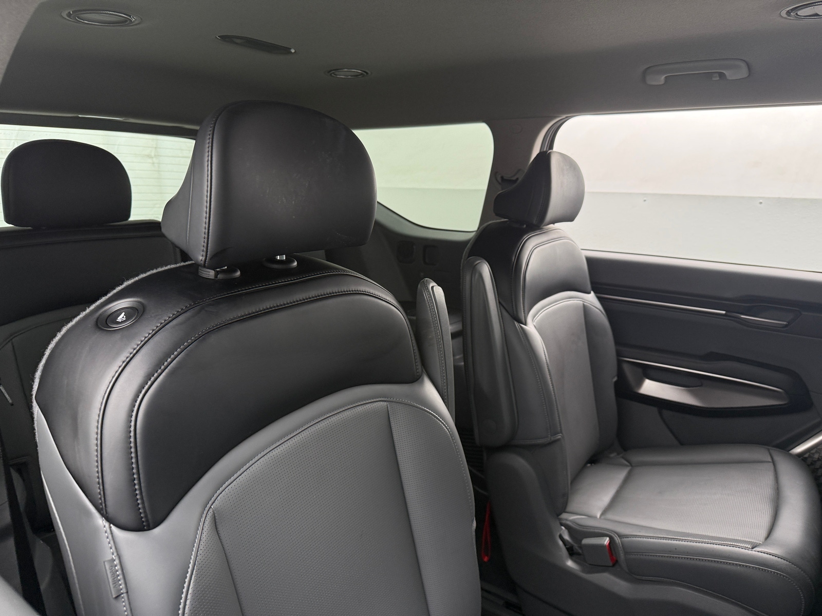 Thumbnail: 2024 Kia EV9 - 5