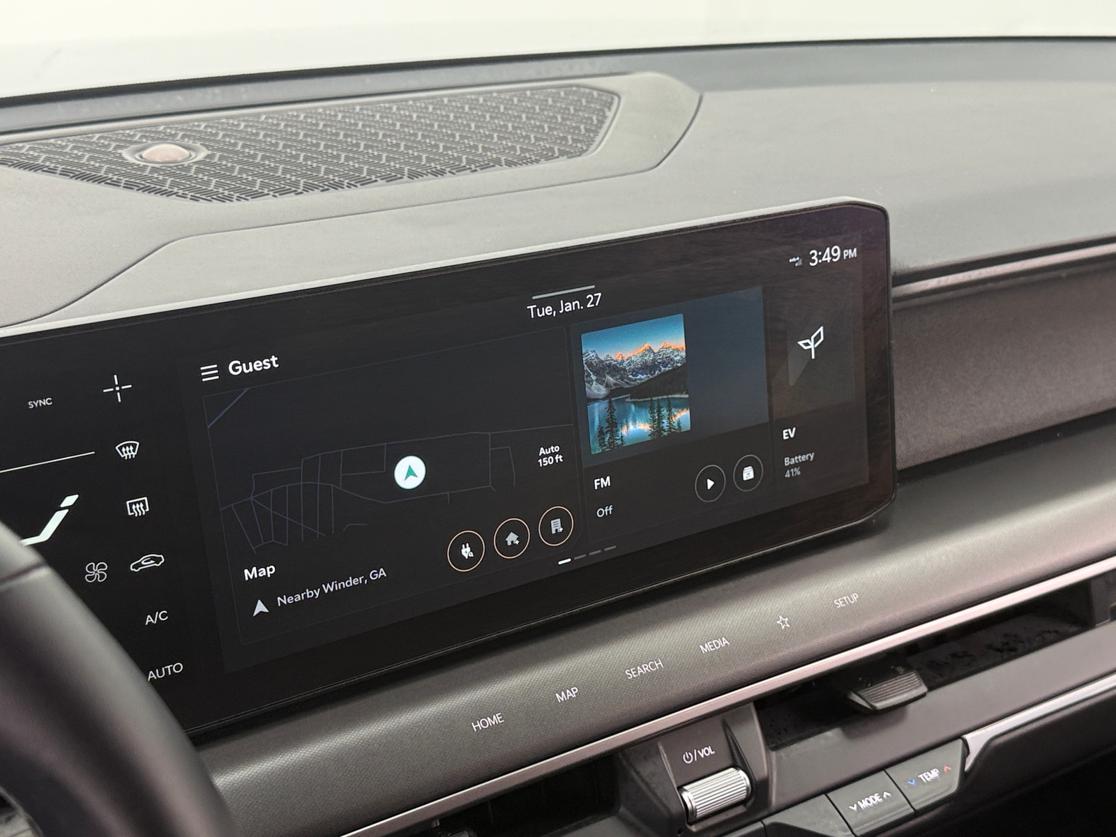 Thumbnail: 2024 Kia EV9 - 3