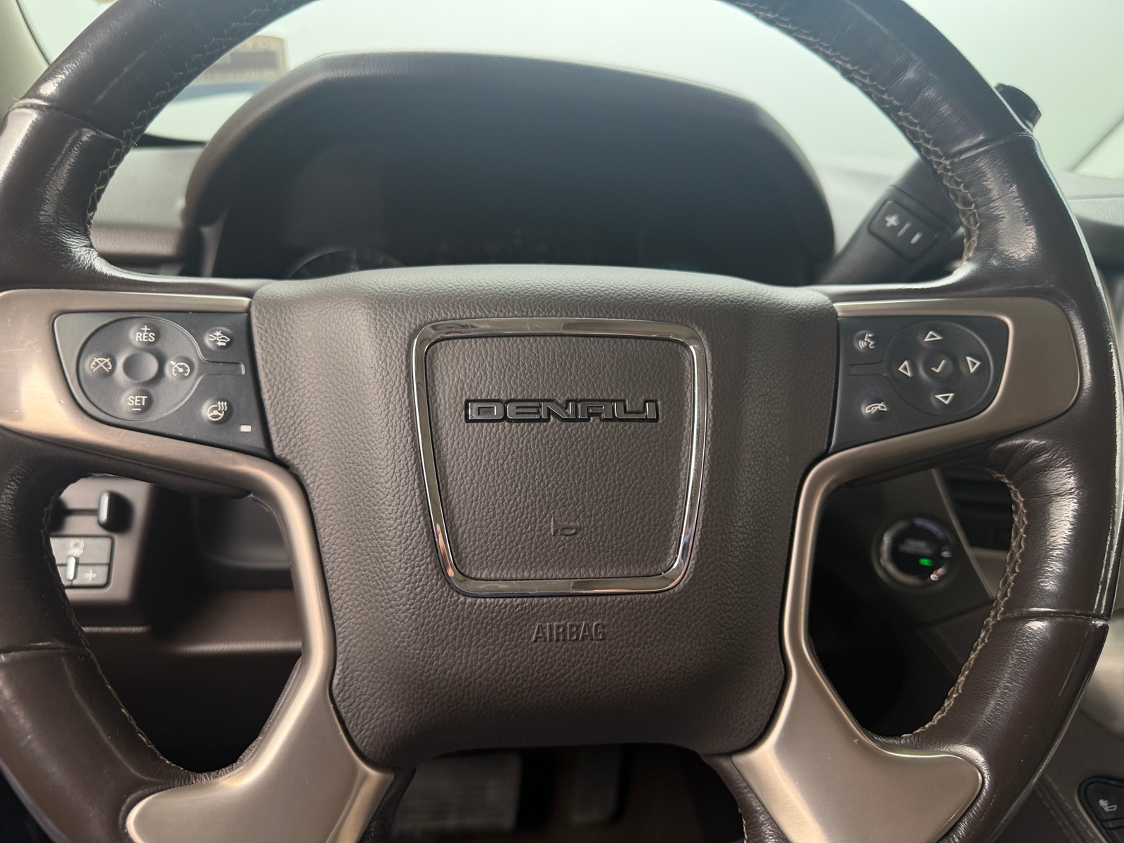 Thumbnail: 2018 GMC Yukon - 4