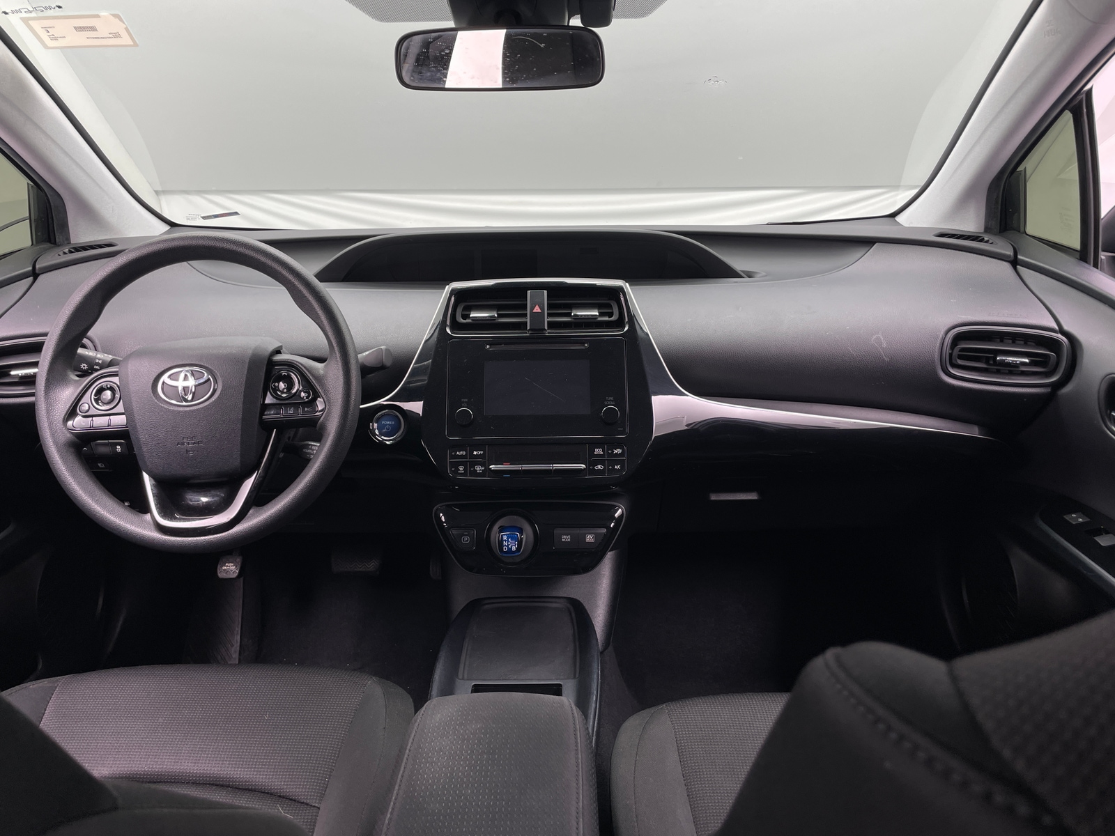 Thumbnail: 2019 Toyota Prius - 3