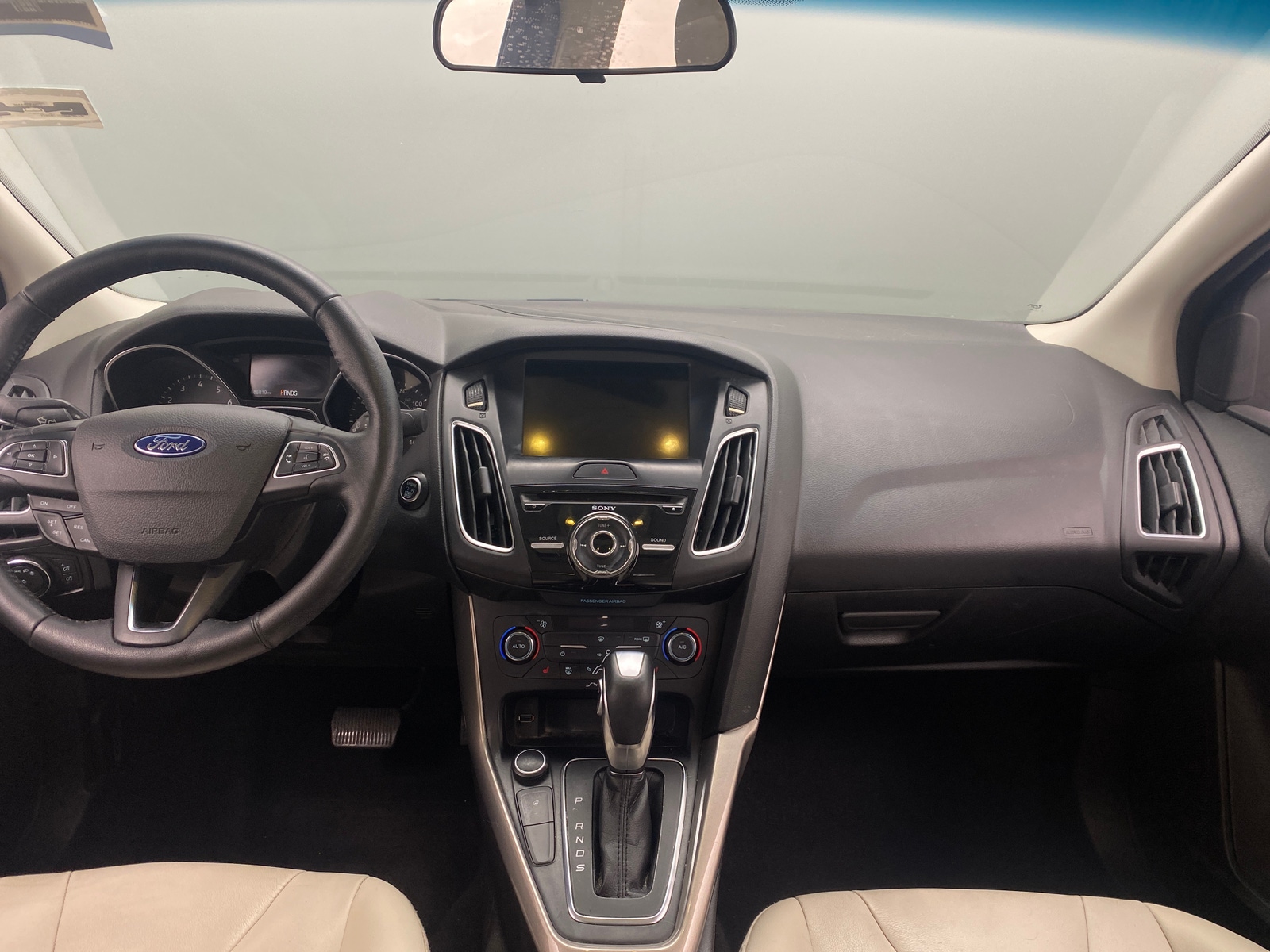 Thumbnail: 2017 Ford Focus - 2