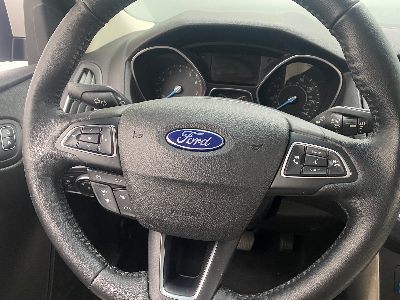 Thumbnail: 2017 Ford Focus - 4