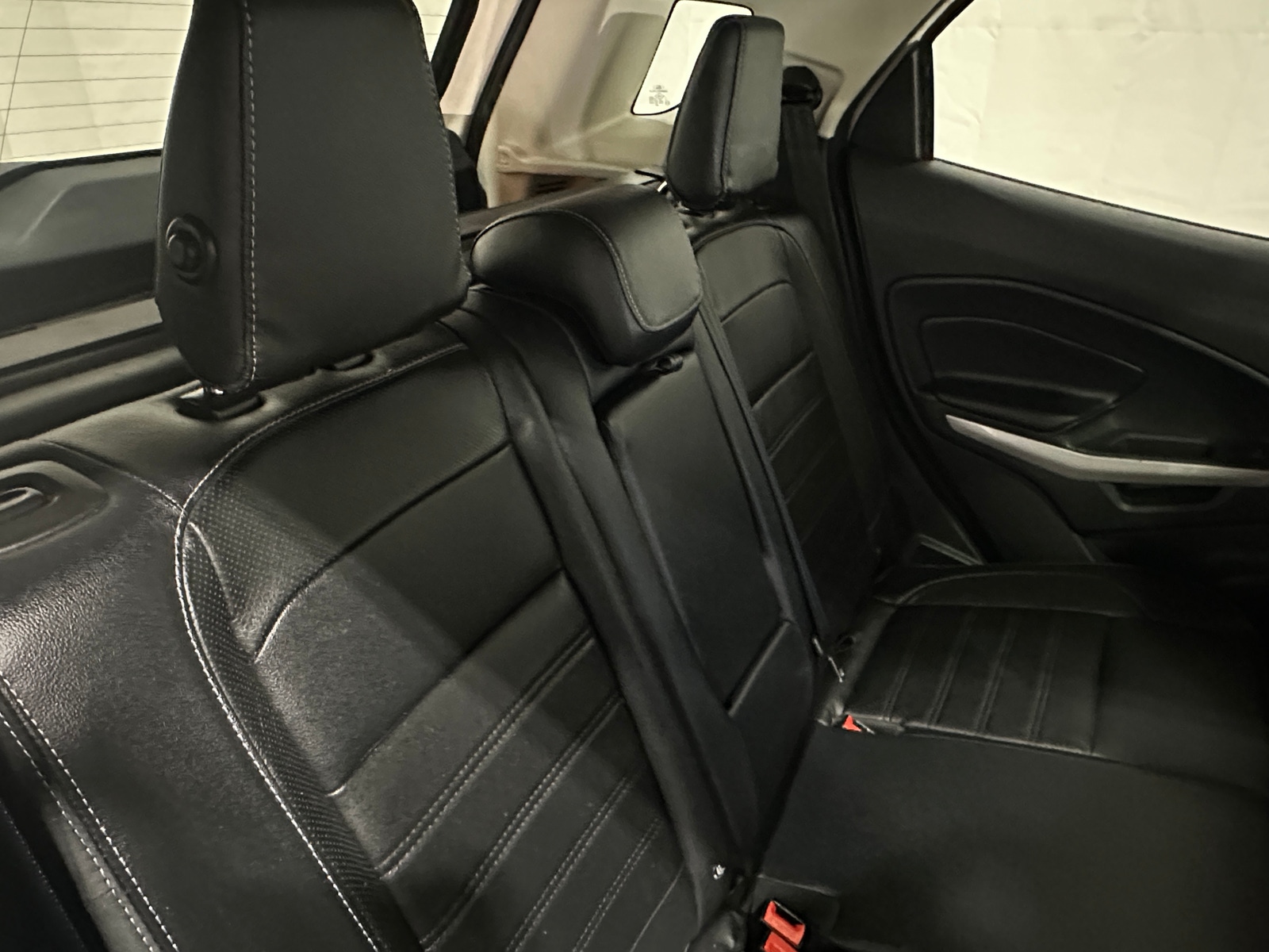 Thumbnail: 2018 Ford EcoSport - 6