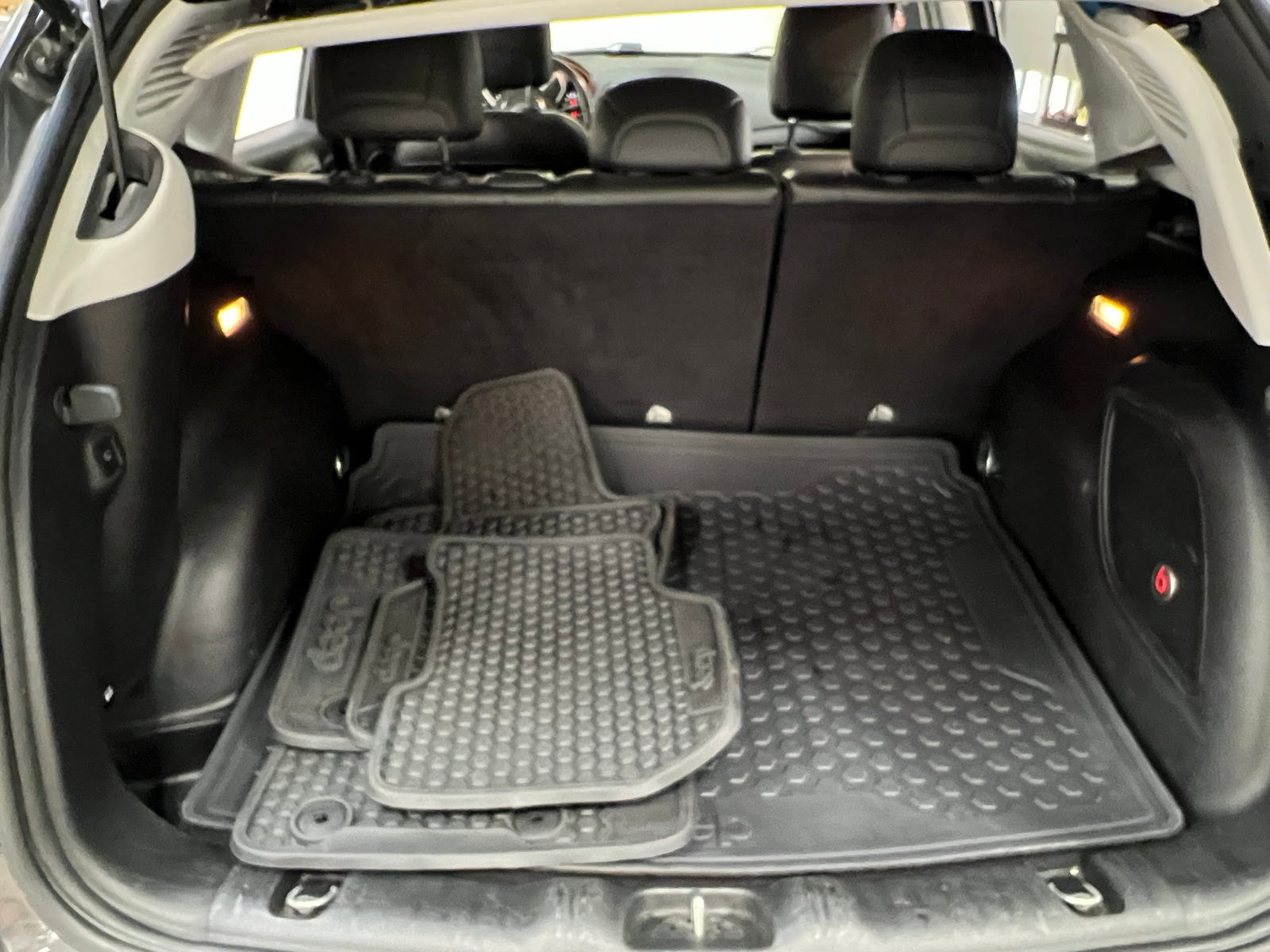 Thumbnail: 2019 Jeep Compass - 6