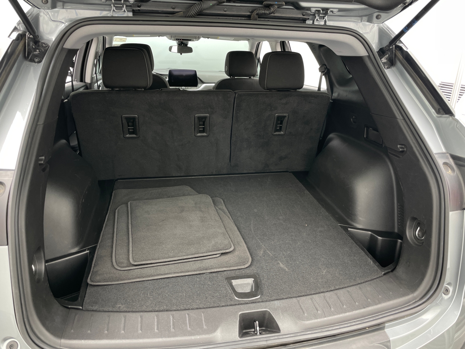 Thumbnail: 2025 Chevrolet Blazer - 7