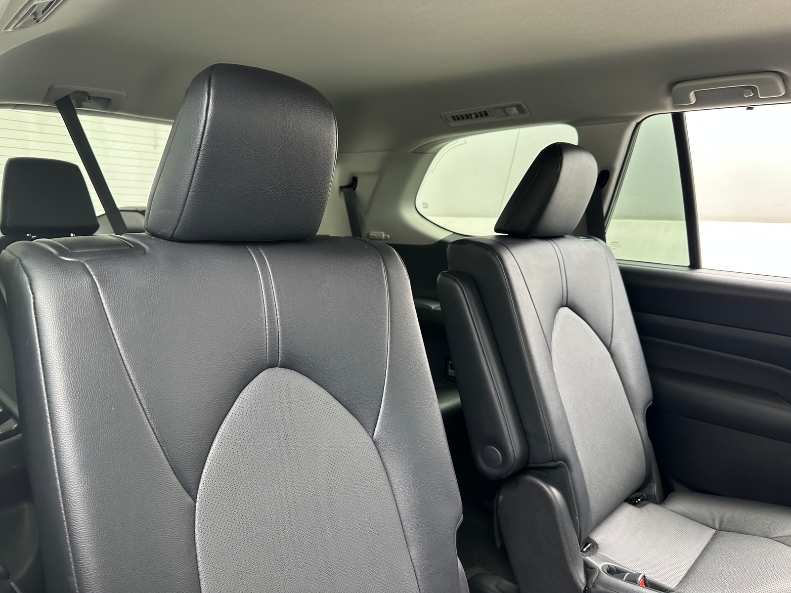 Thumbnail: 2025 Toyota Grand Highlander - 6