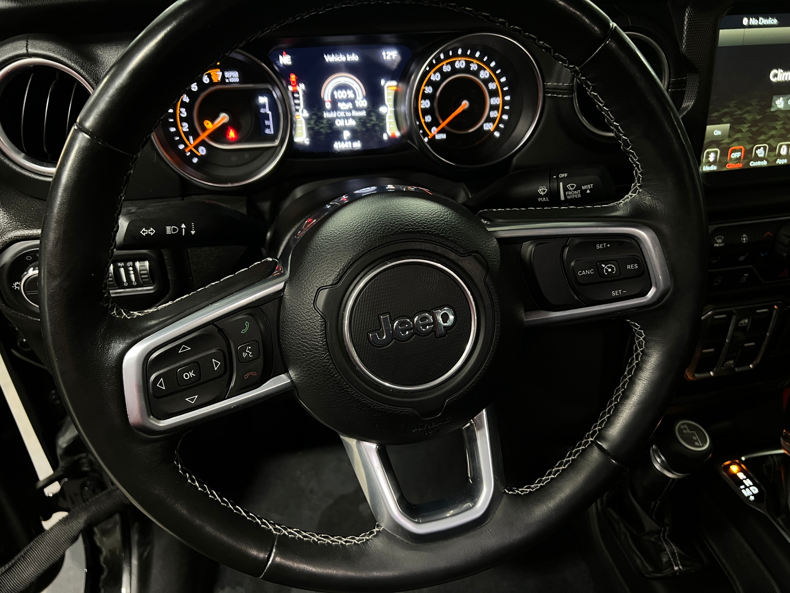 Thumbnail: 2022 Jeep Gladiator - 4