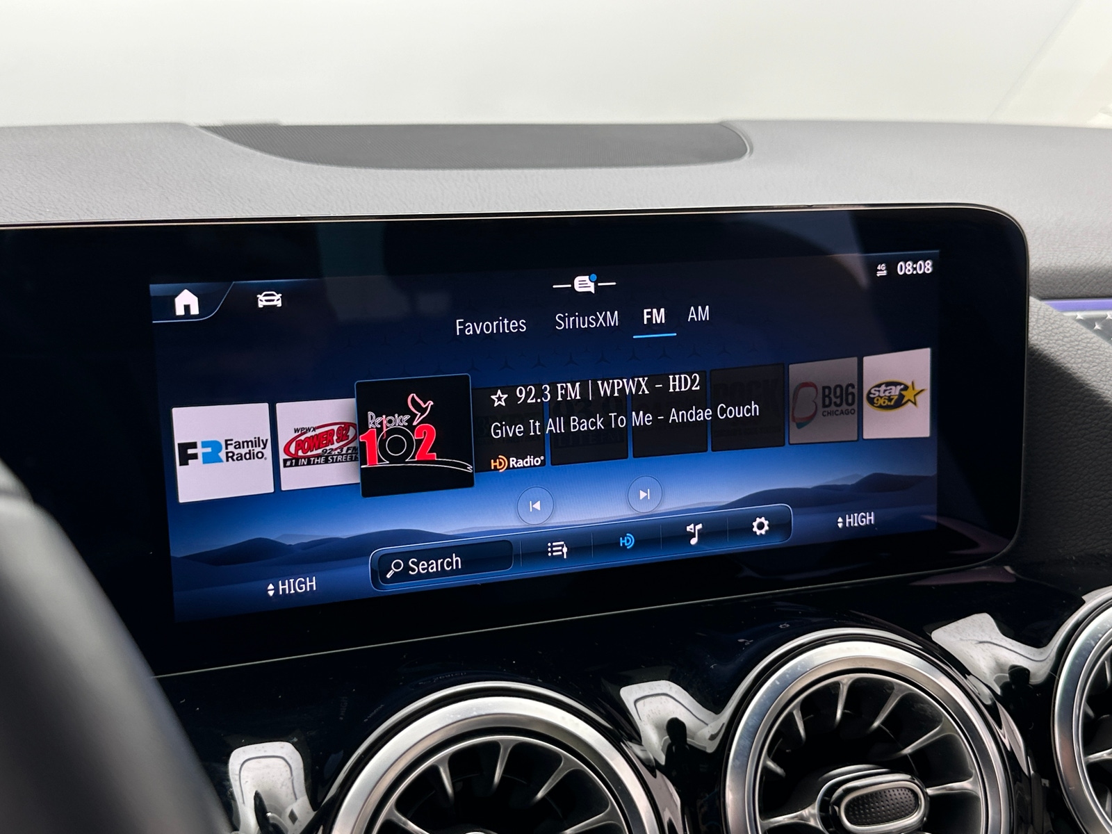 Thumbnail: 2025 Mercedes-Benz GLA - 3