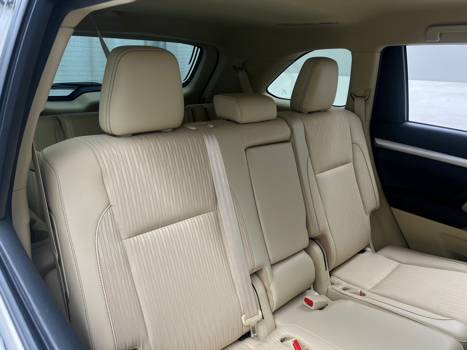 Thumbnail: 2019 Toyota Highlander - 6