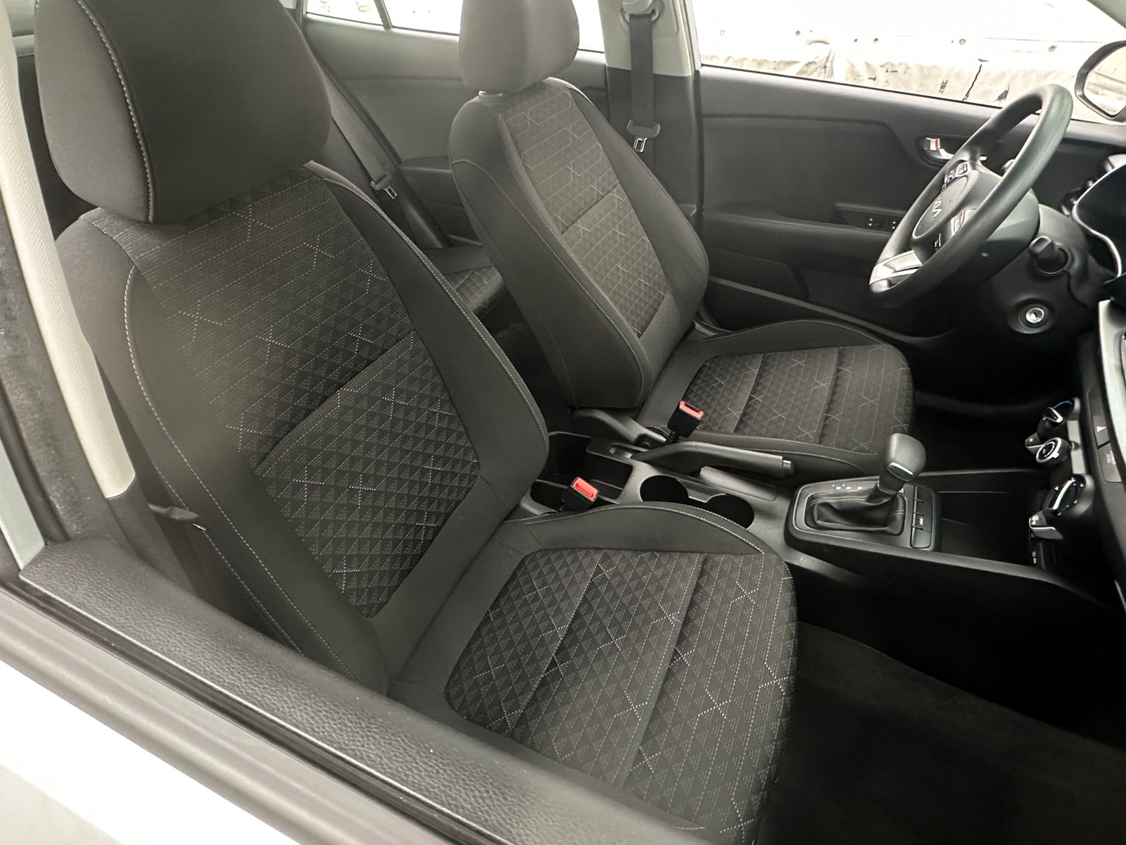 Thumbnail: 2023 Kia Rio - 2