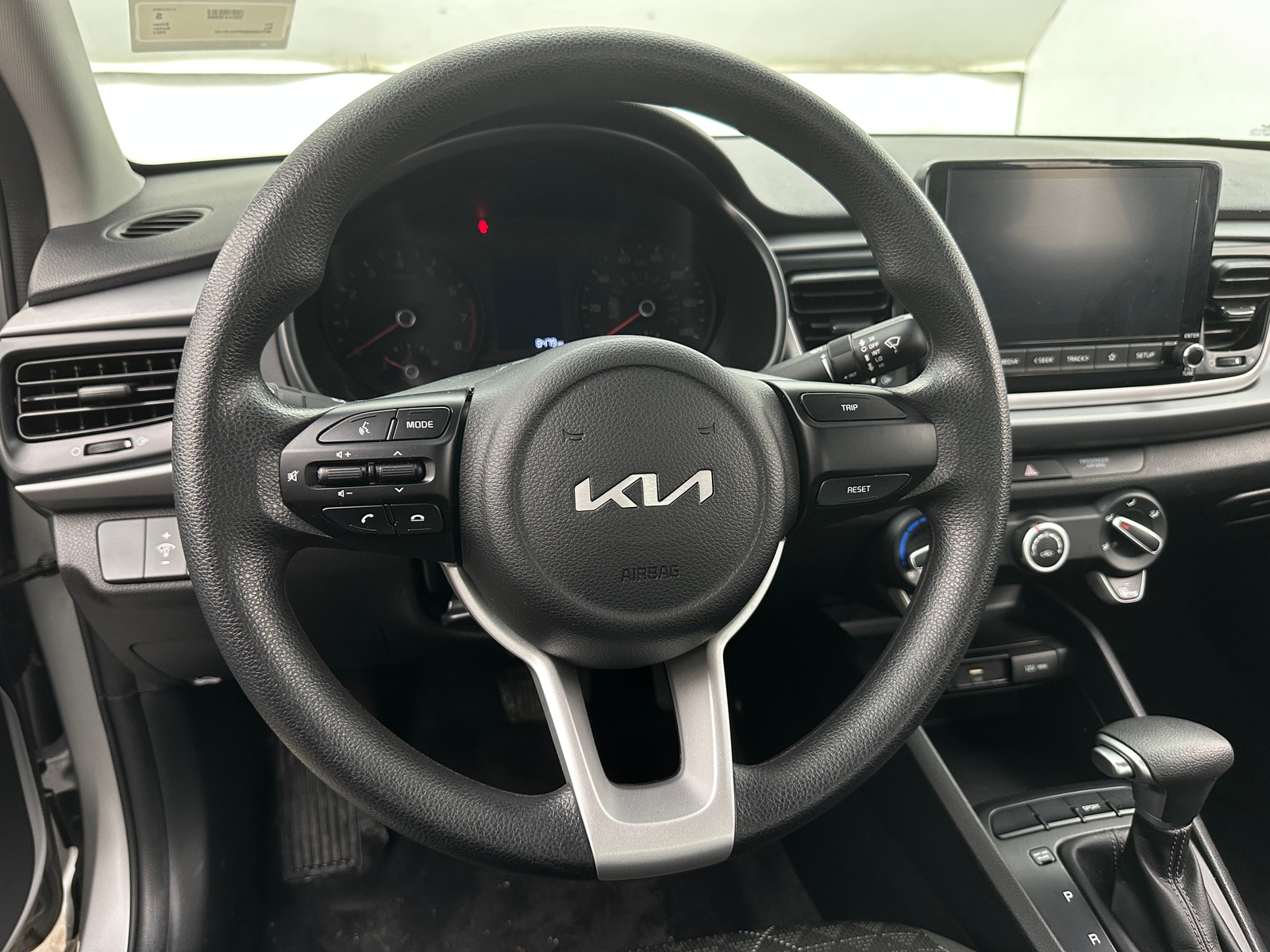 Thumbnail: 2023 Kia Rio - 5