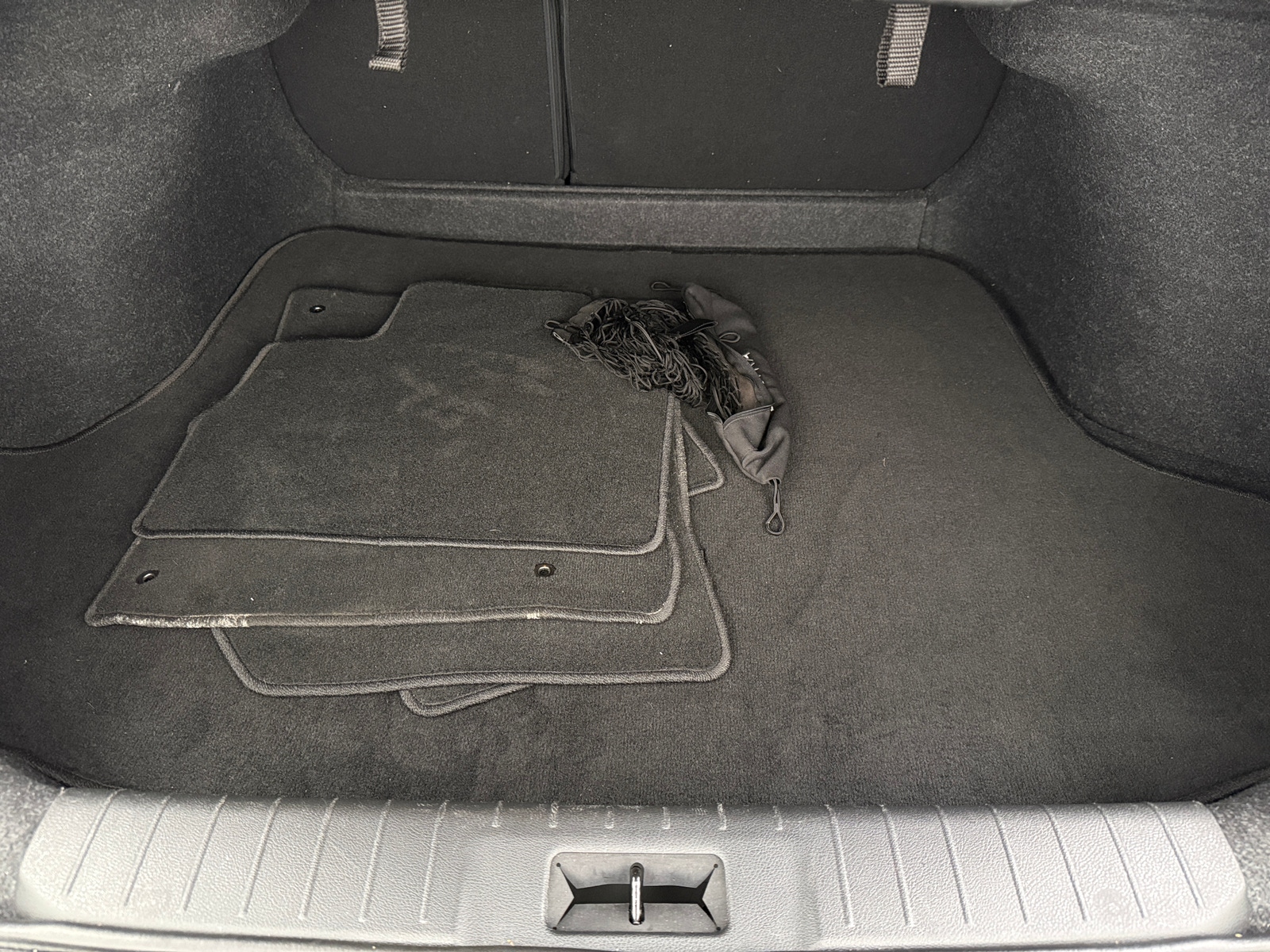 Thumbnail: 2022 Nissan Sentra - 7