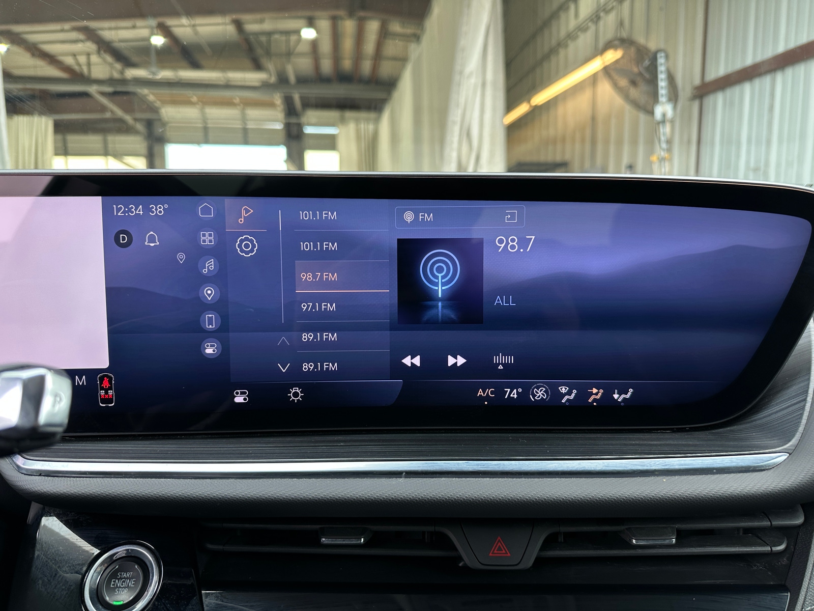 Thumbnail: 2024 Buick Envision - 3