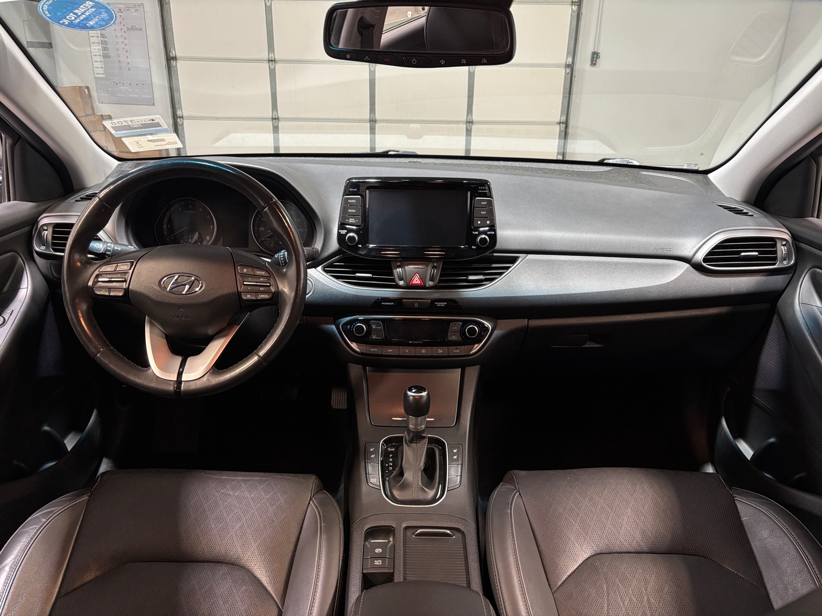 Thumbnail: 2018 Hyundai Elantra - 2