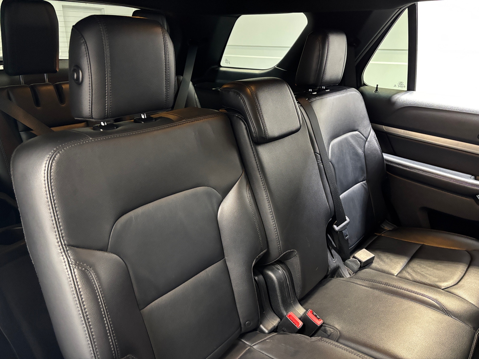 Thumbnail: 2018 Ford Explorer - 5