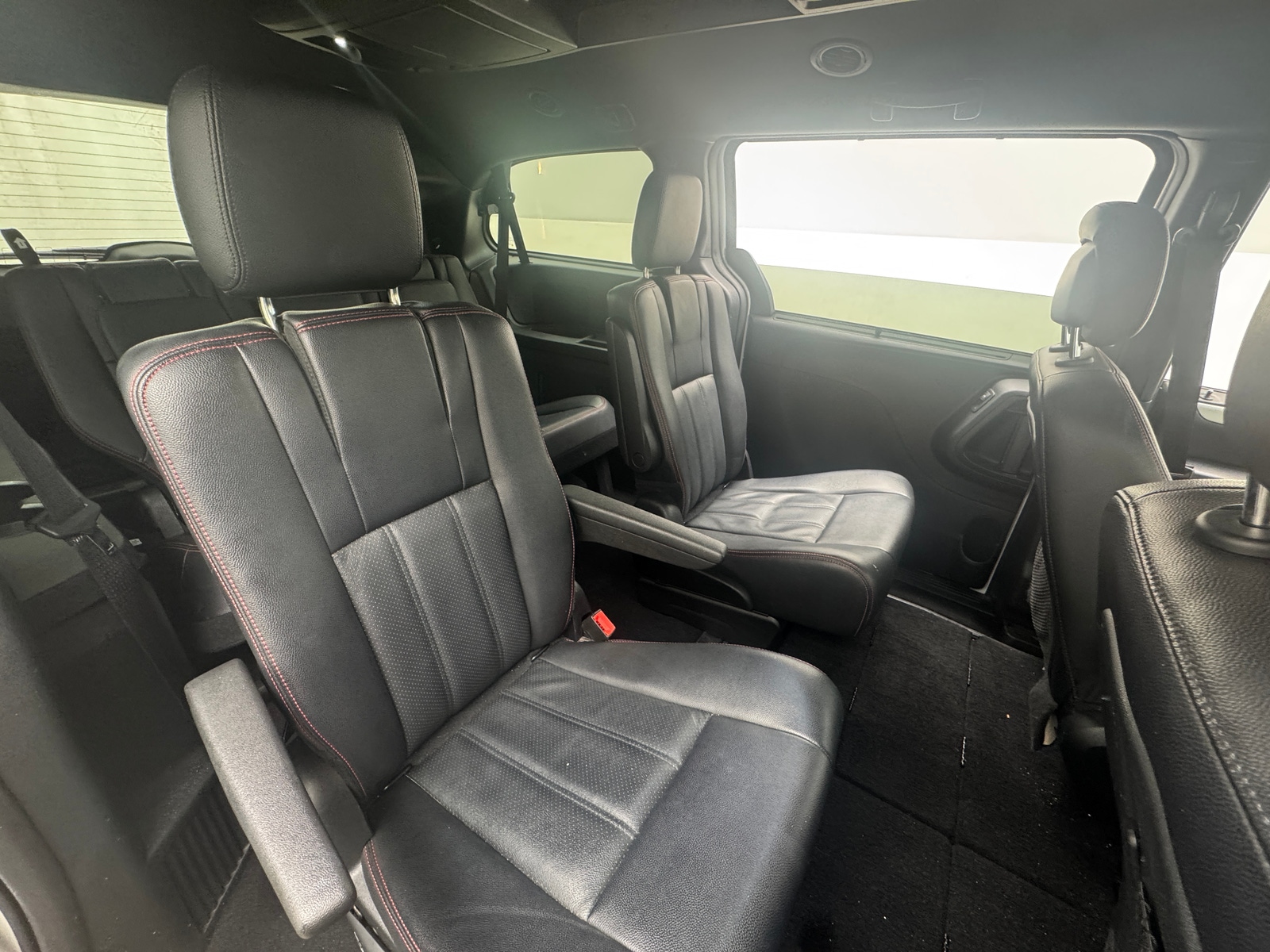 Thumbnail: 2019 Dodge Grand Caravan - 5