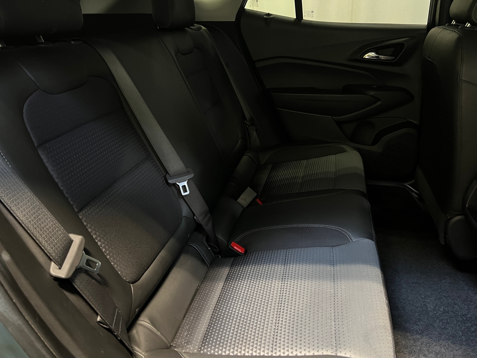 Thumbnail: 2025 Chevrolet Trax - 6