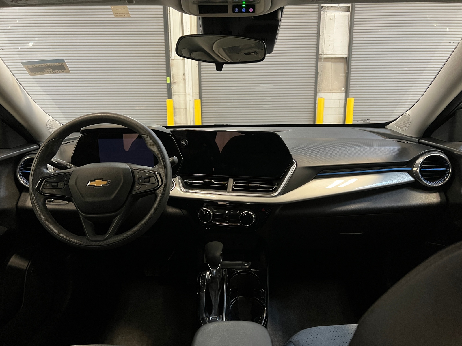 Thumbnail: 2025 Chevrolet Trax - 3