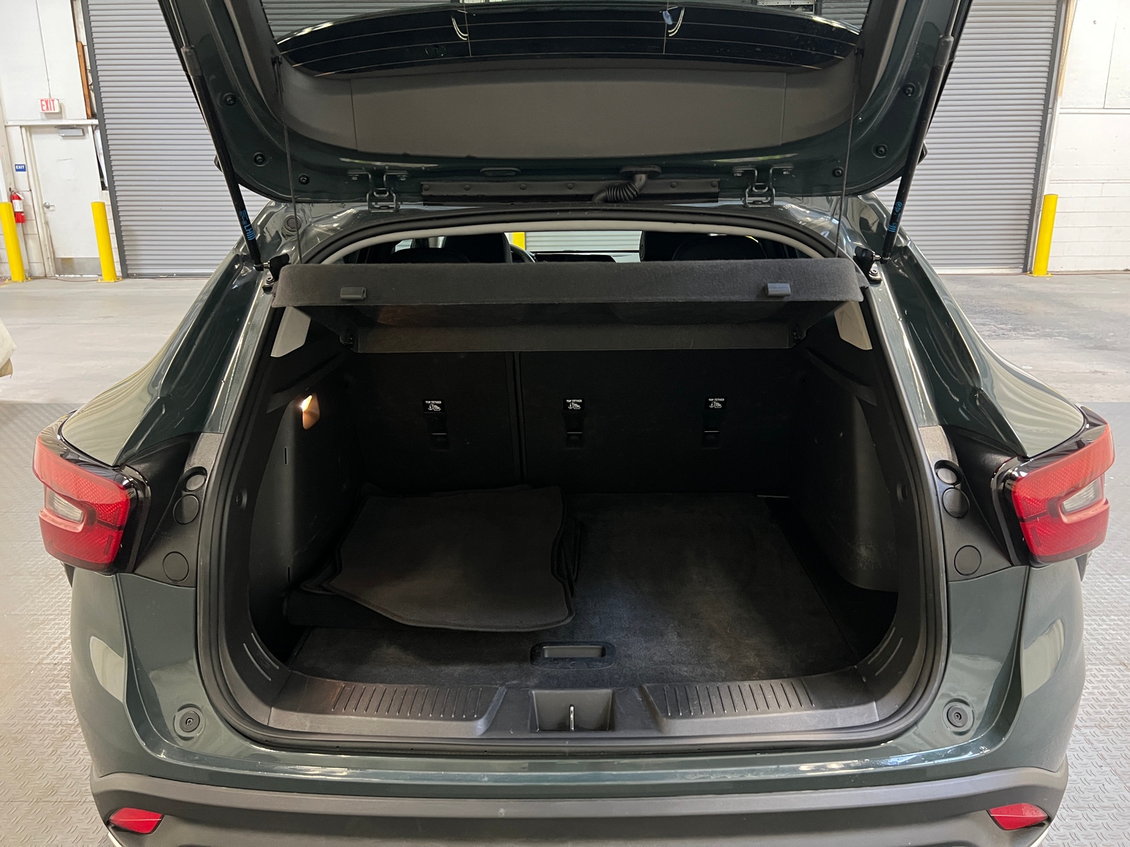 Thumbnail: 2025 Chevrolet Trax - 7