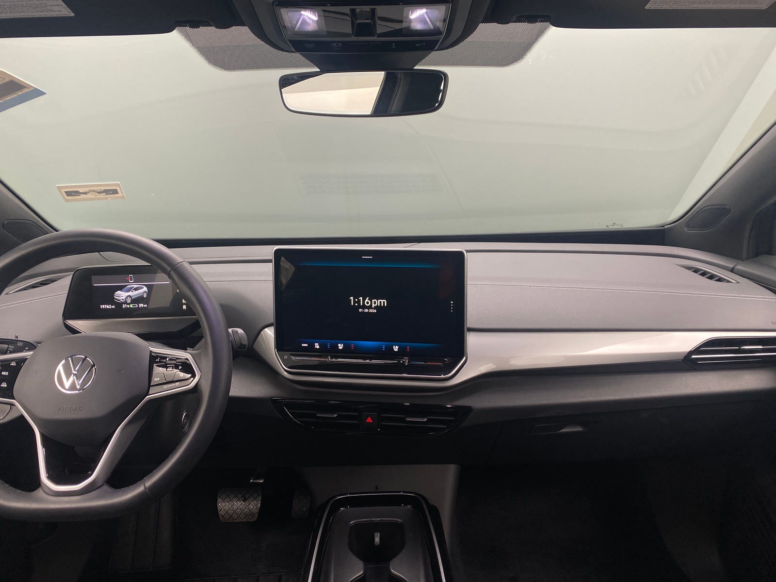 Thumbnail: 2024 Volkswagen ID.4 - 2