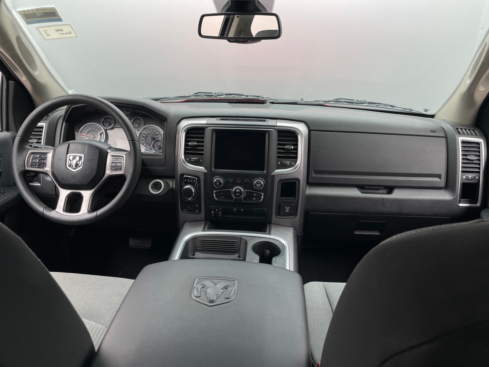 Thumbnail: 2023 RAM 1500 Classic - 3