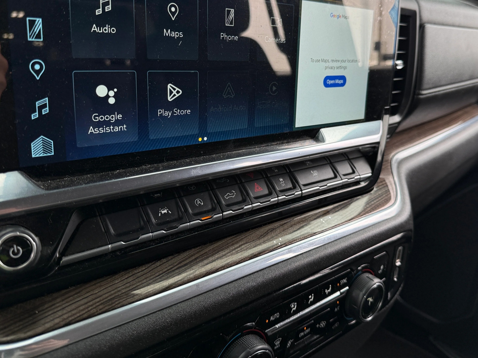 Thumbnail: 2025 Chevrolet Silverado 1500 - 4