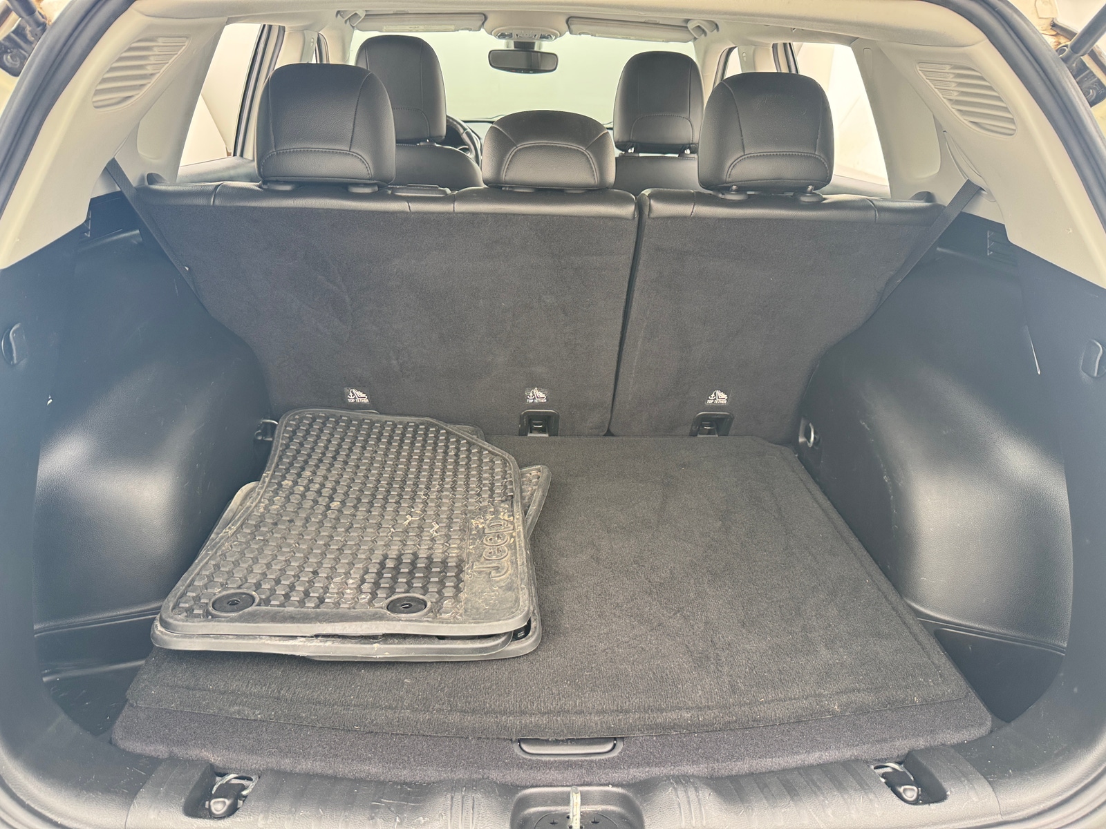 Thumbnail: 2018 Jeep Compass - 6