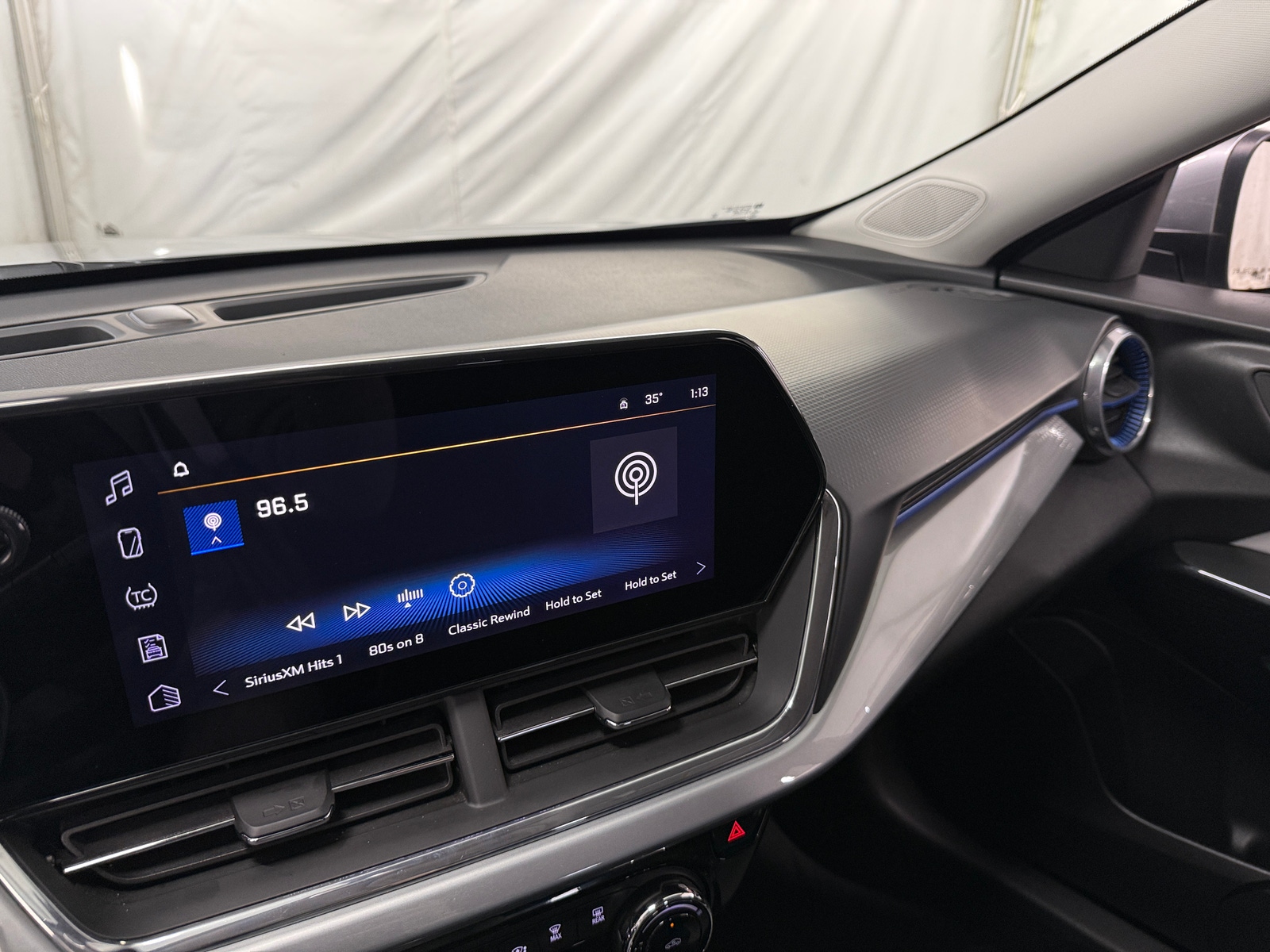 Thumbnail: 2025 Chevrolet Trax - 4