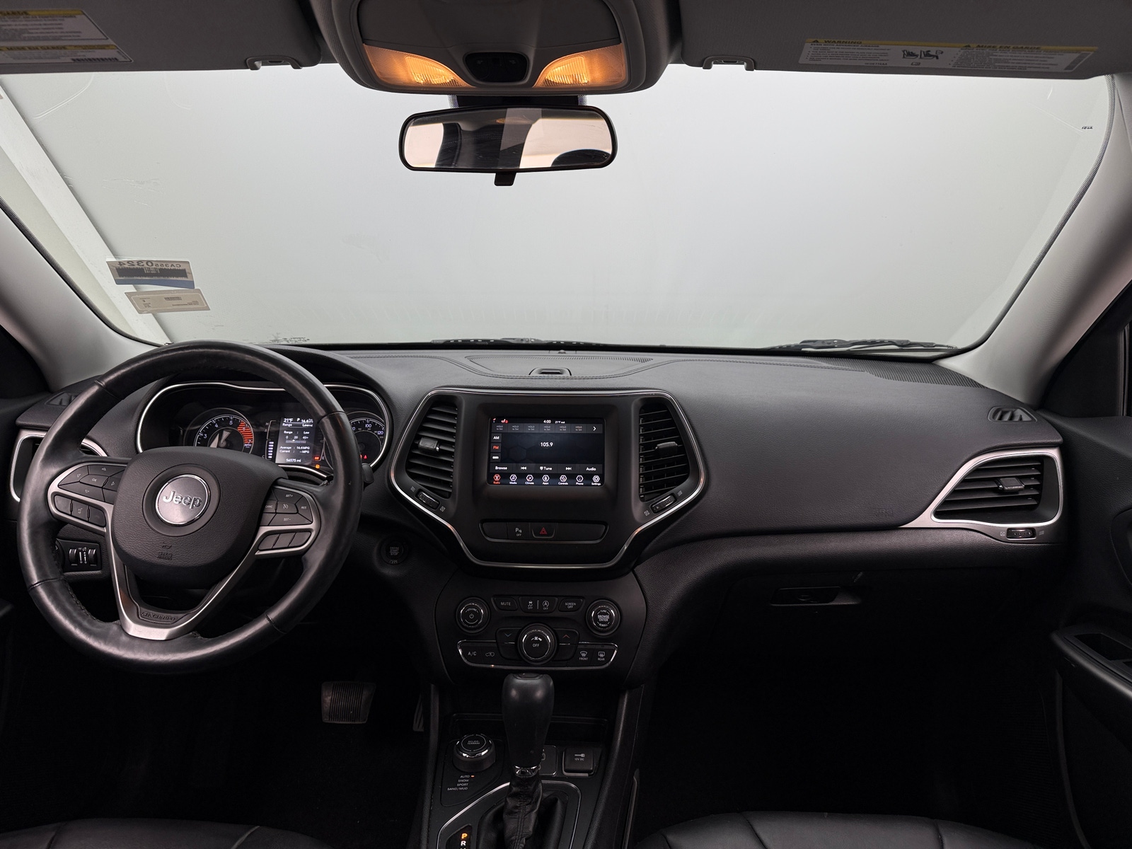 Thumbnail: 2019 Jeep Cherokee - 3