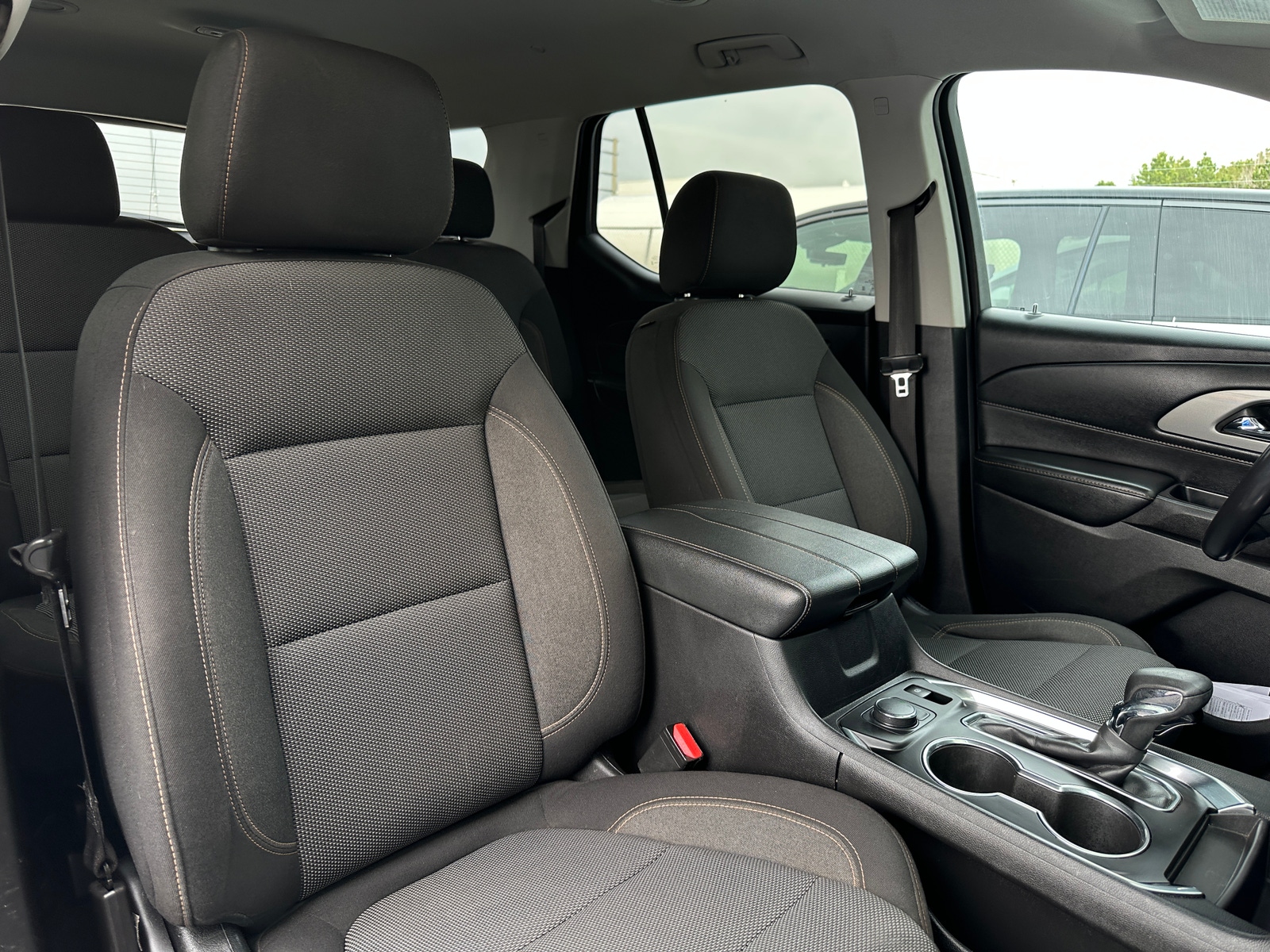 Thumbnail: 2021 Chevrolet Traverse - 2