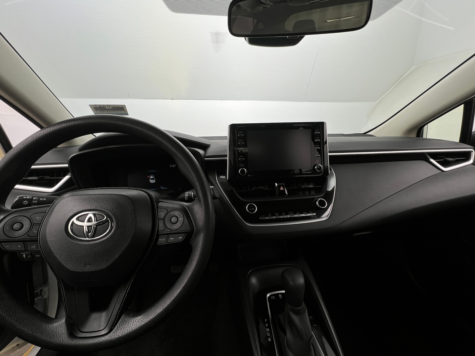 Thumbnail: 2021 Toyota Corolla - 3