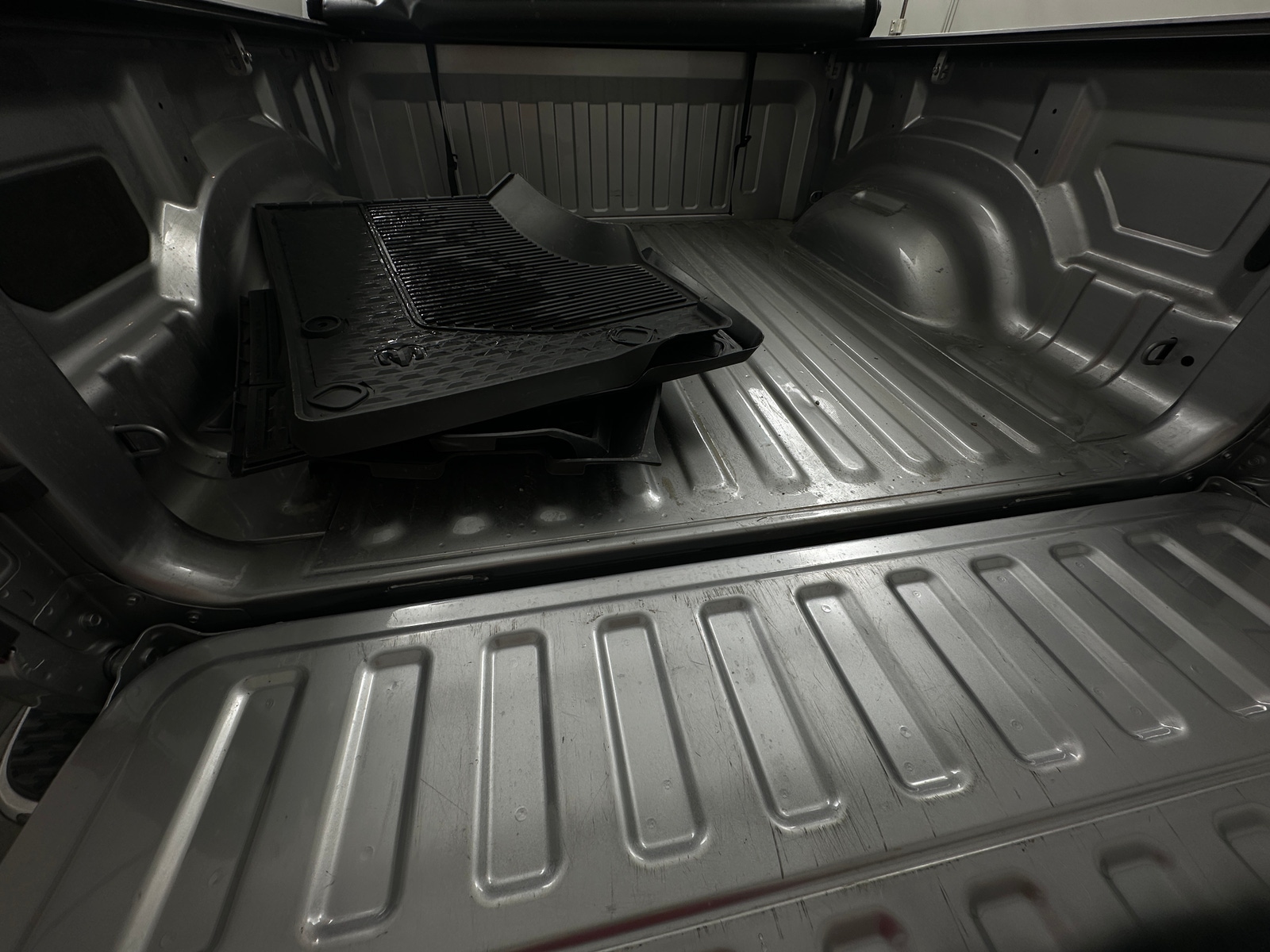 Thumbnail: 2025 RAM 1500 - 7