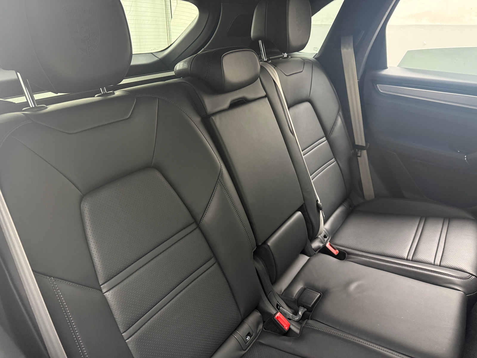 Thumbnail: 2022 Porsche Cayenne - 5