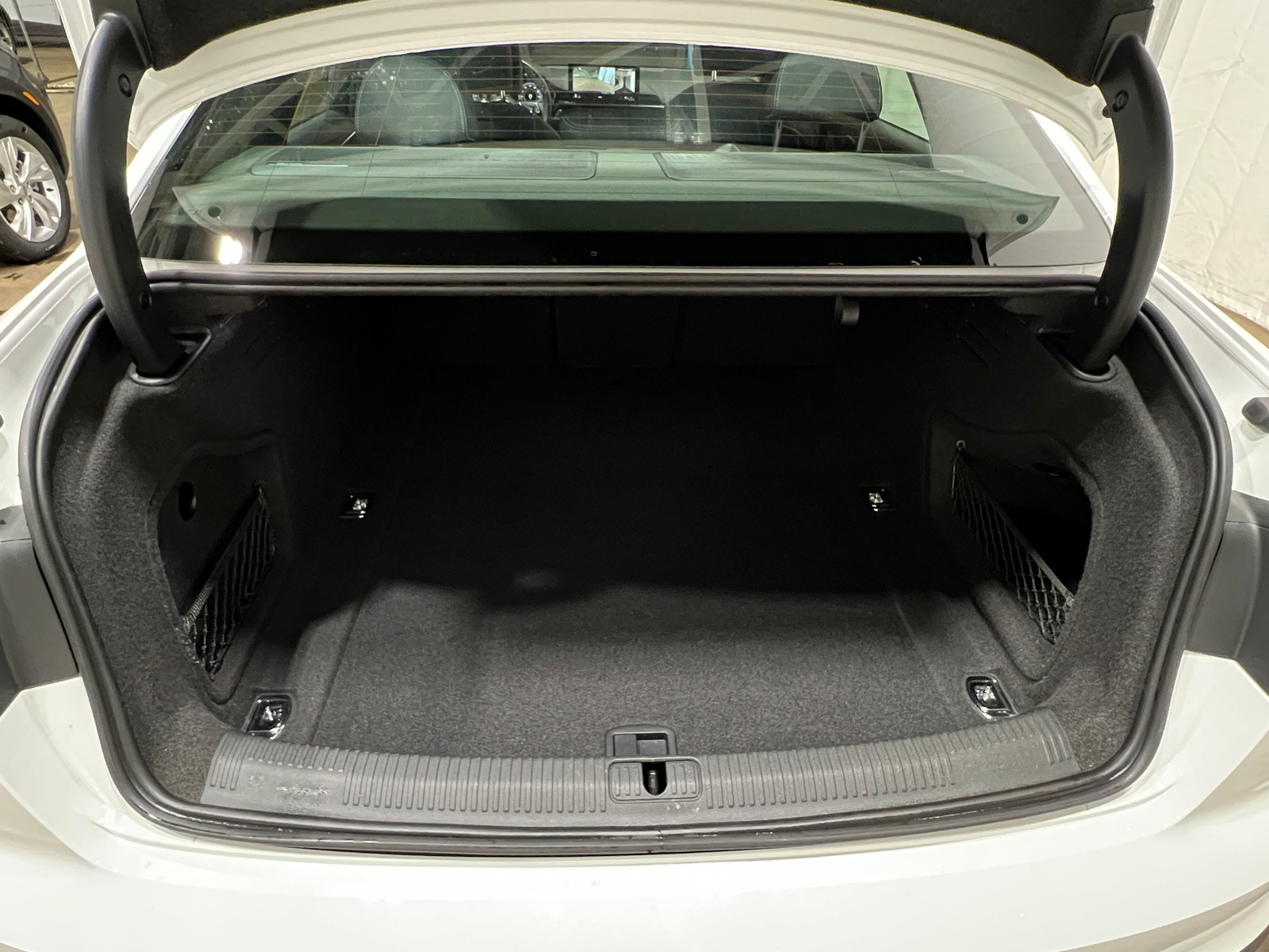 Thumbnail: 2022 Audi A4 - 6